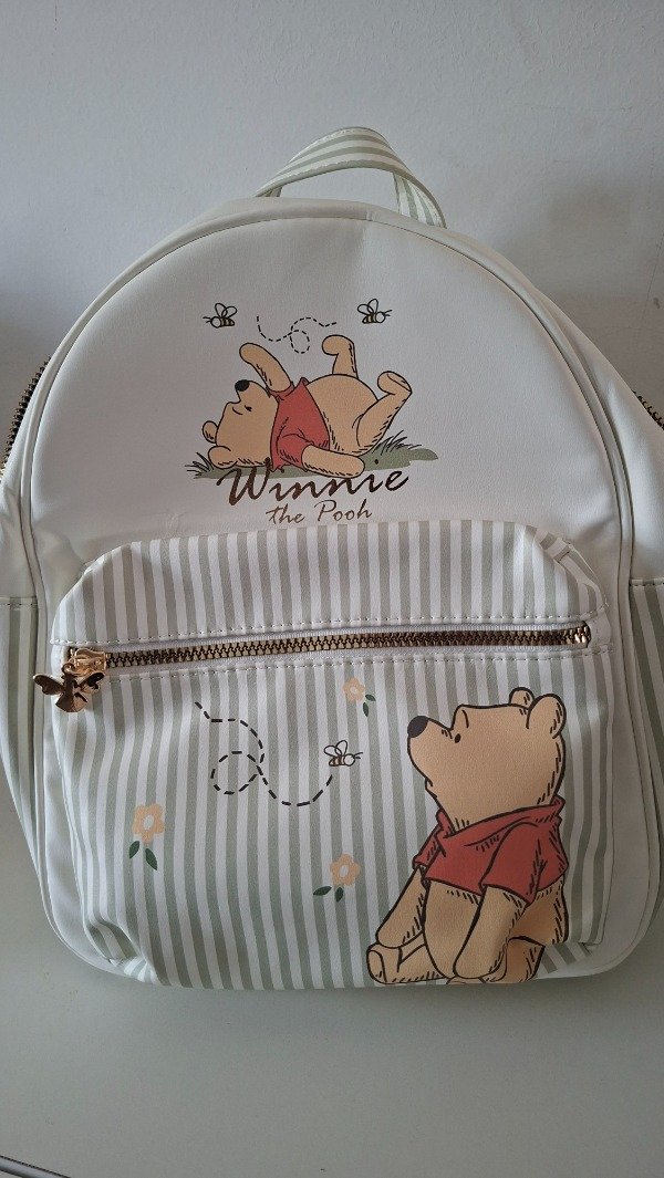 Producto - Mochila pooh verde