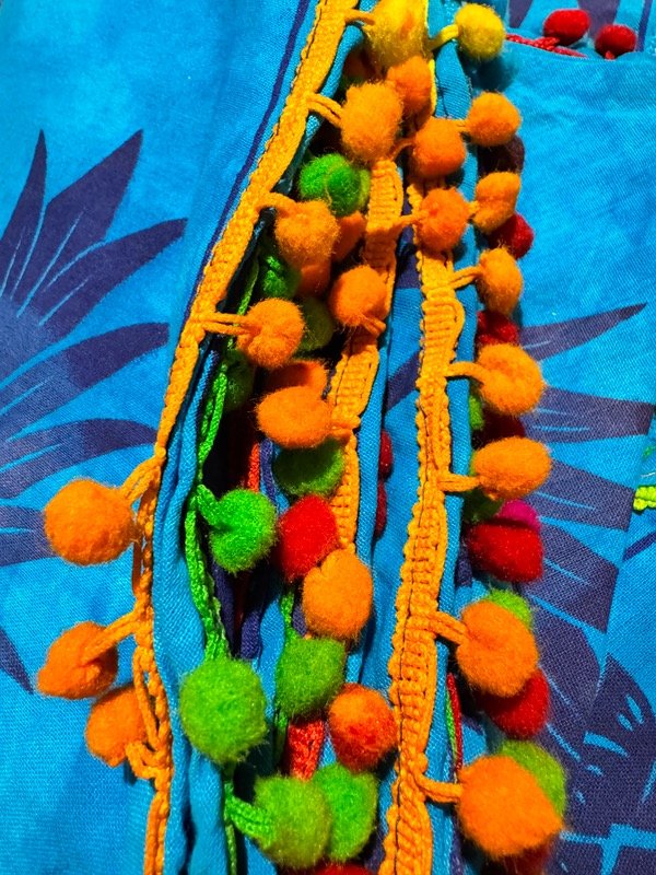 Producto - Manta circular ananá con pompón