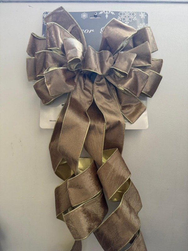Producto - Moño dorado - hasta 1 metro (Efectivo: 22.000)