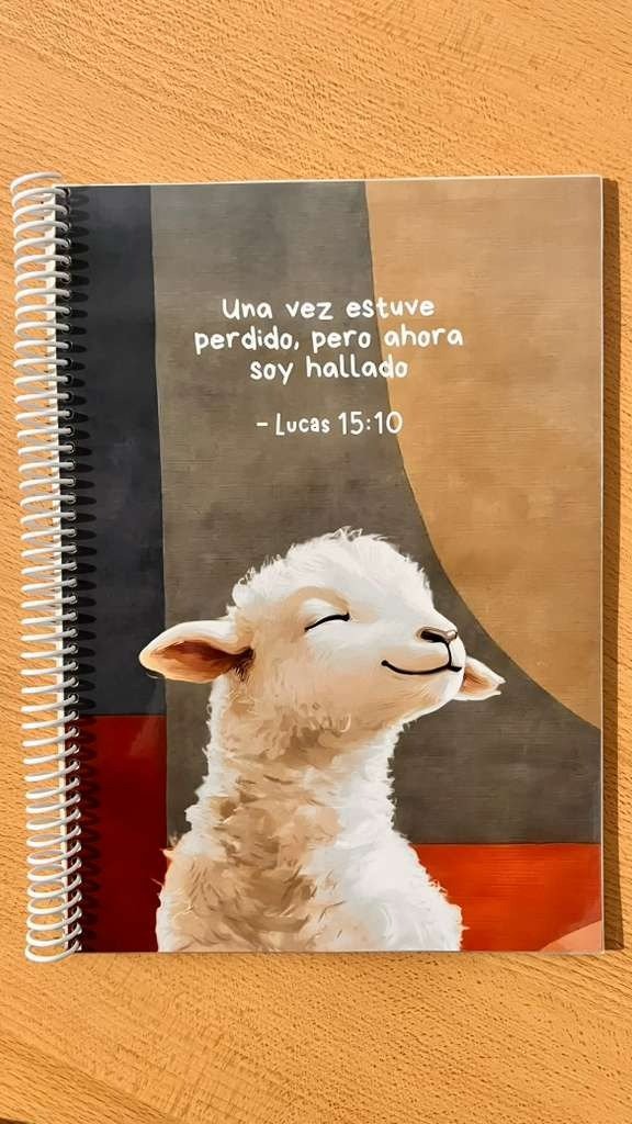 Producto - Cuaderno A4 Hallado en él