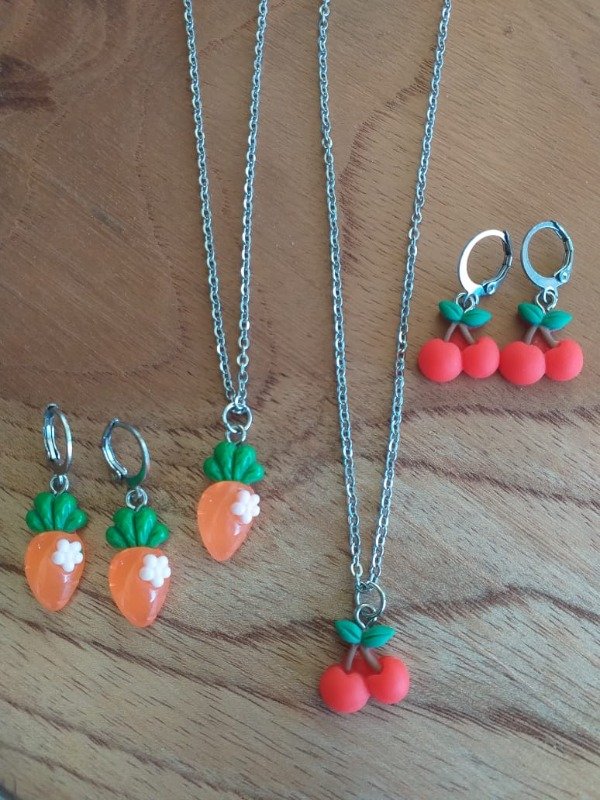 Producto - AQCLL0045 Conjunto collar + Aro brisura Frutas/Verdura