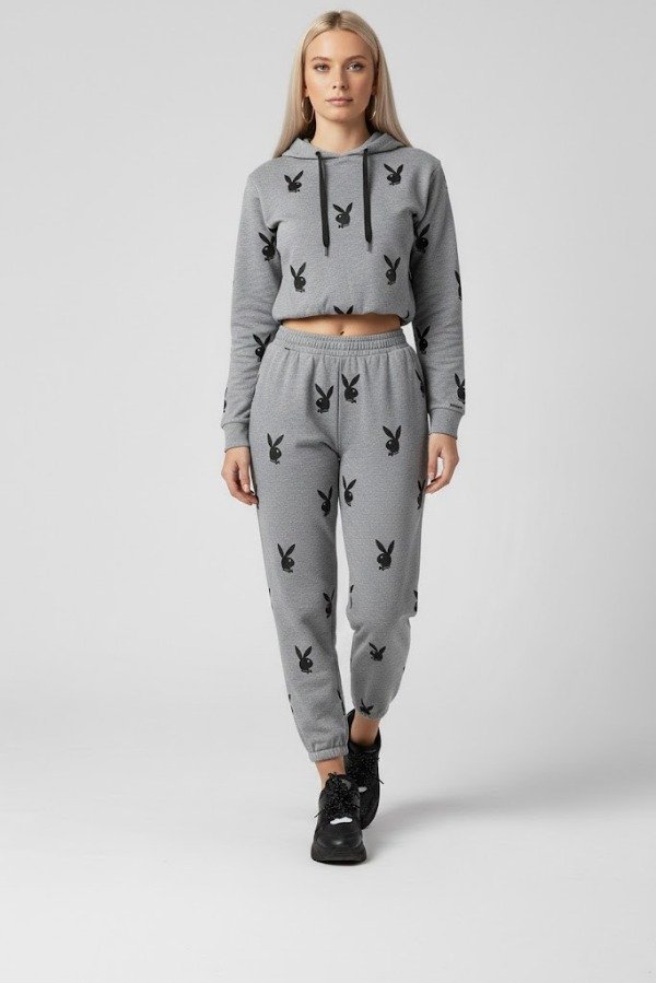 Producto - Conjunto Gris Pantalon Jogger + Buzo Cropped