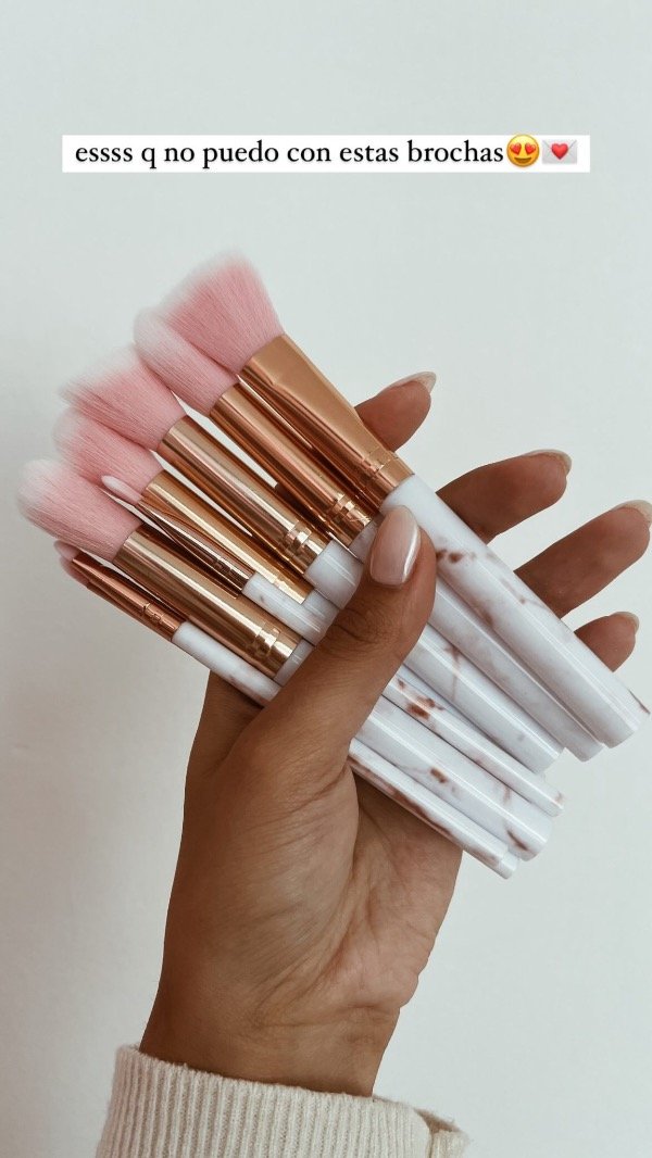 Producto - Set de Brochas Mármol Rosas