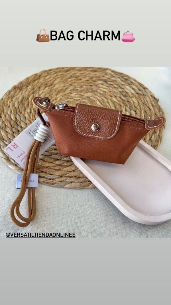 Producto - Bag charm llavero monedero mini bag marron