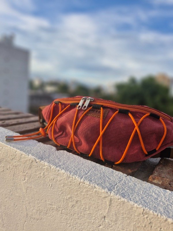 Producto - Runa 2.0 corderoy bordó + naranja