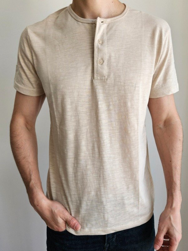 Producto - Remera botones - Beige