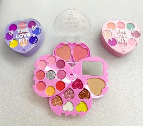 Producto - Paleta/ kit de maquillaje Pink 21 PAB 8/25