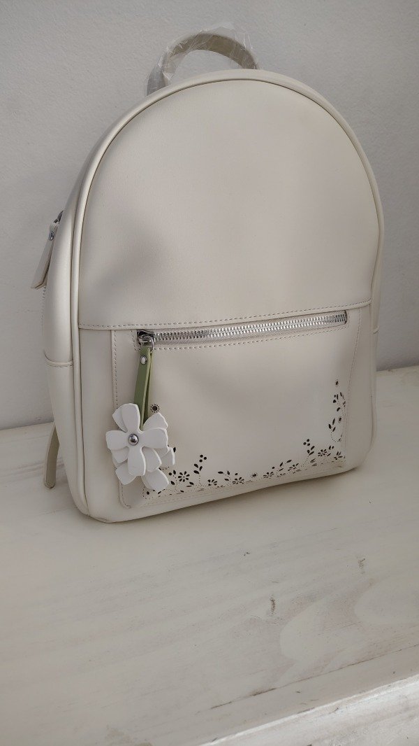Producto - Mochila calada Crudo
