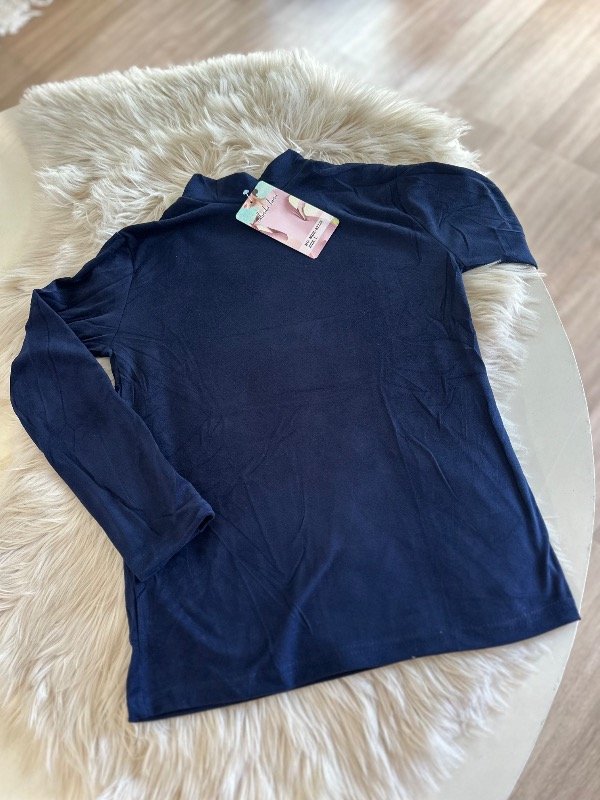 Producto - POLERA TÉRMICA EN AZUL