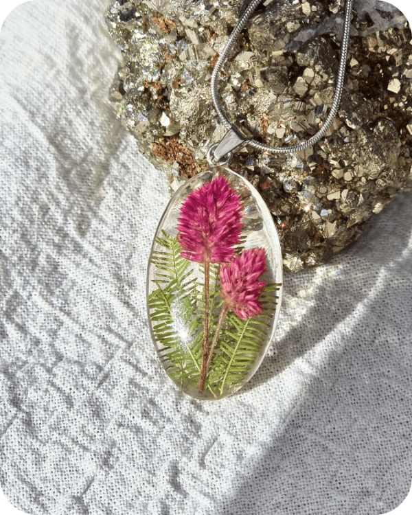 Producto - Dije Flor Moradilla - incluye cadena