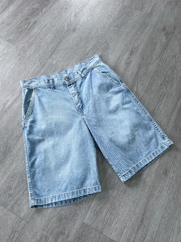 Producto - BERMUDA BAGGY STRASHER