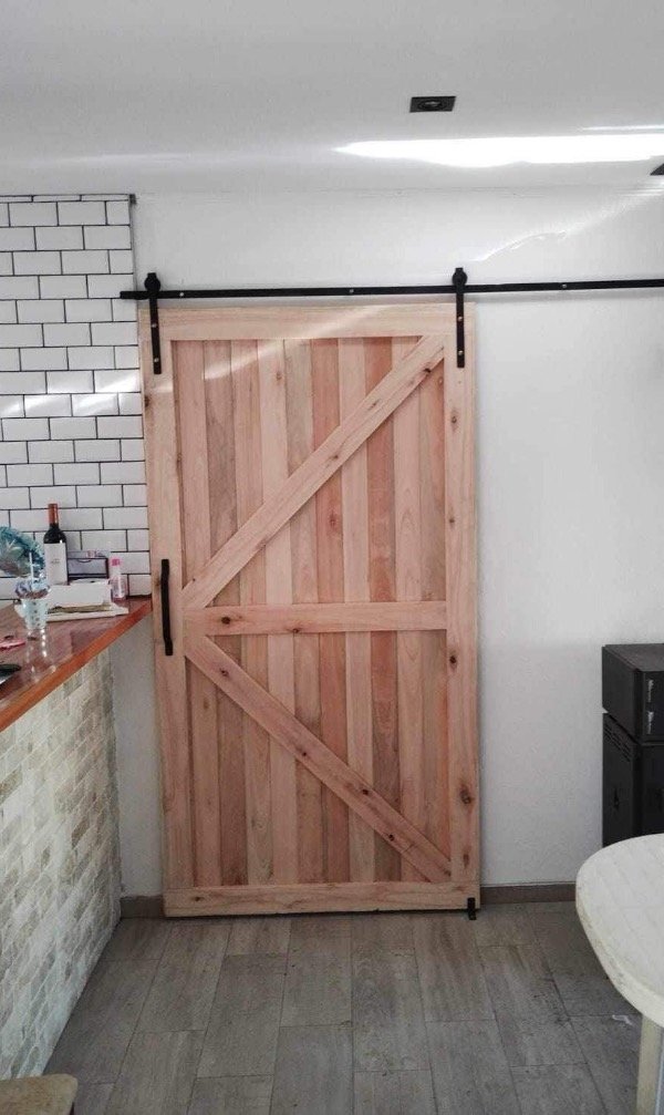 Producto - Puerta de granero (flecha)