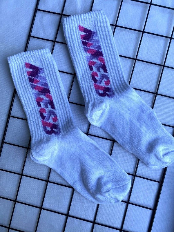 Producto - Medias 3/4, nike sb blancas con lila y rosa