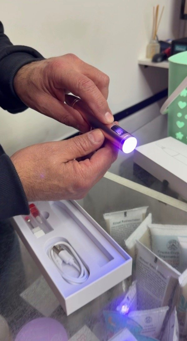 Producto - Torno inalámbrico con linterna incluida y 3 velocidades