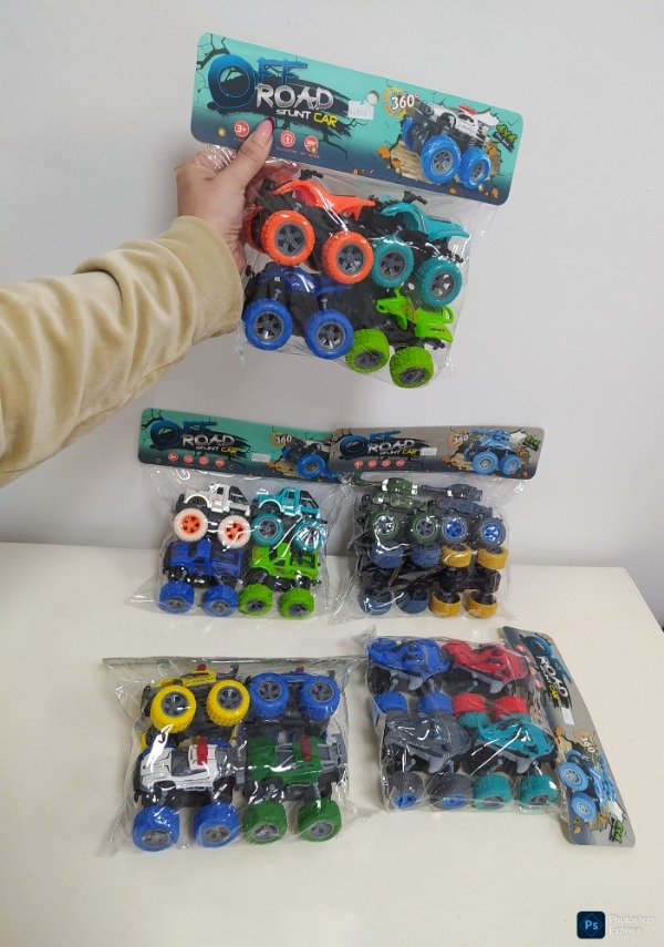 Producto - Autos moster x4