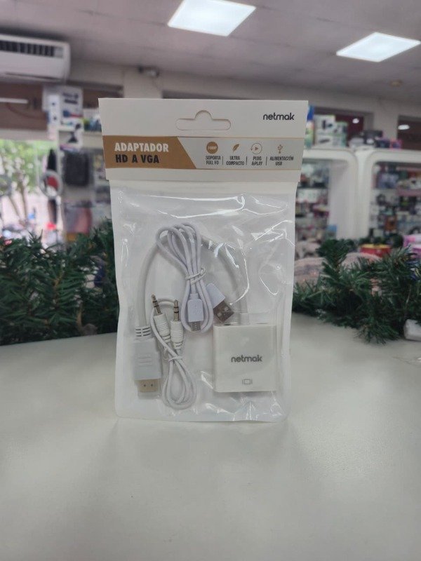 Producto - Conversor HDMI a VGA + Audio Netmak NM-C81A