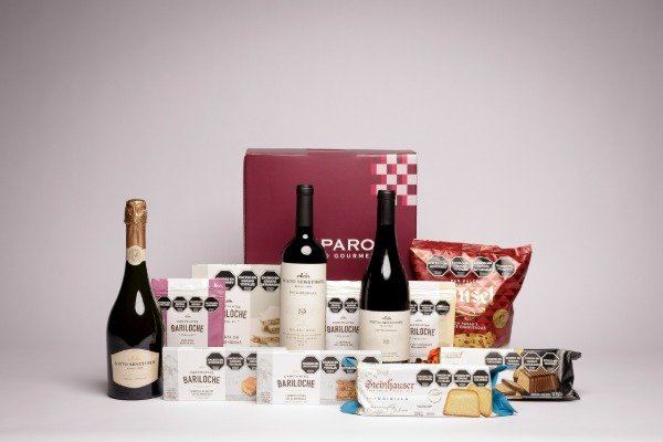 Producto - Caja Navideña Premium  - Nieto Senetiner Doc