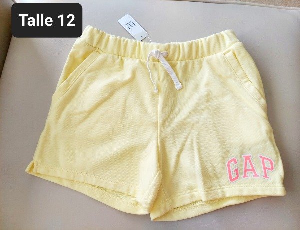 Short algodon gap talle 12 amarillo