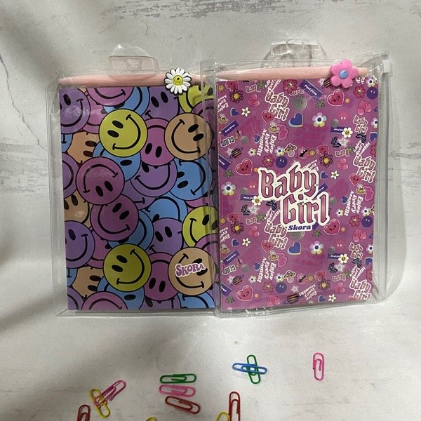 Producto - Set cuaderno con lapicera Skora