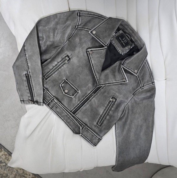 Producto - Campera Gris Chic