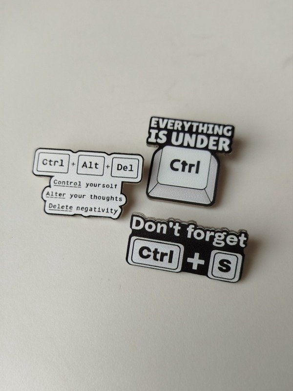 Producto - PINS CTRL X3 (Acrilico)