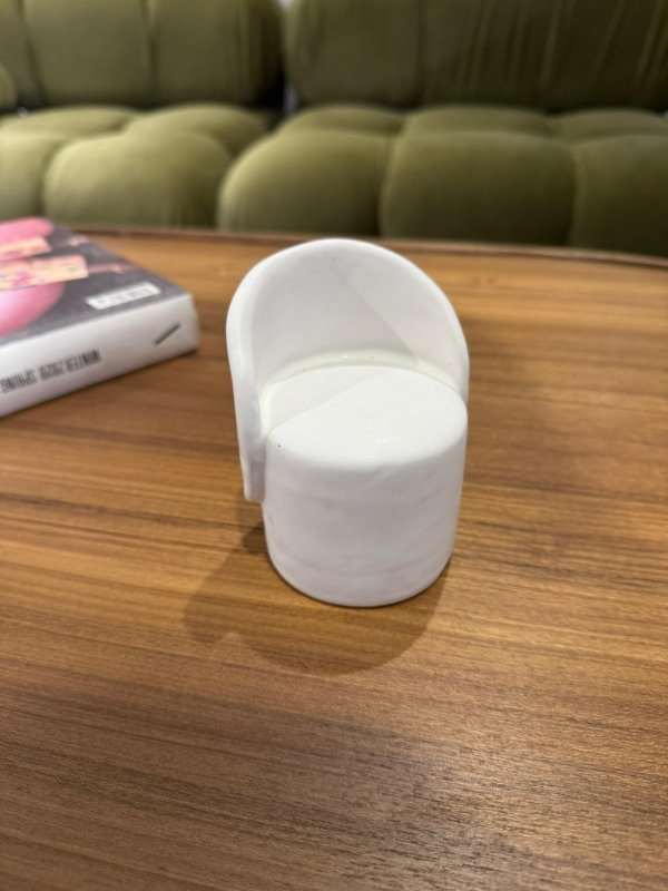 Producto - Silla Aurora pieza de cerámica