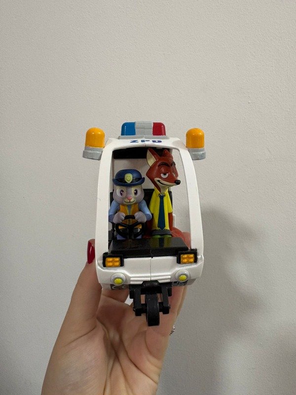 Producto - Auto Zootopia