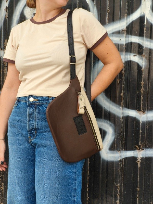 Producto - KORAT - Riñonera con cierre