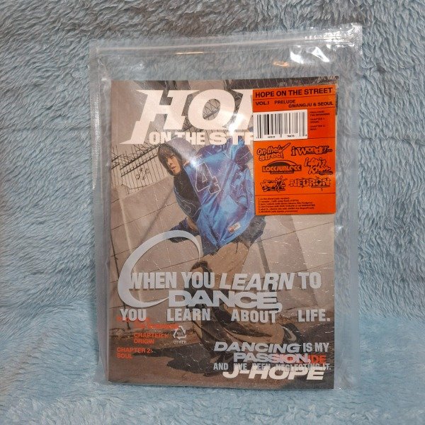 Producto - HOPE ON THE STREET VOL 1 ABIERTO