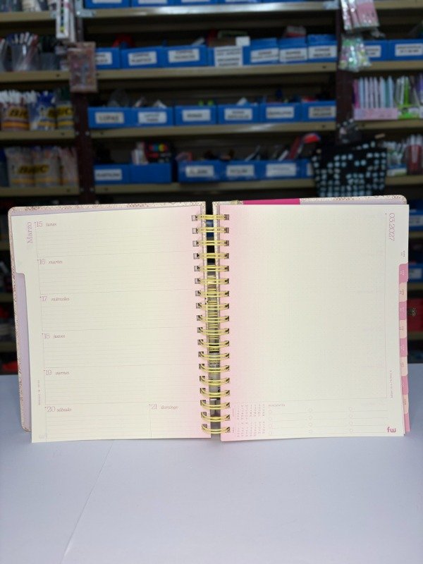 Producto - Agenda Semanal c/espiral 19x25cm - Love - "Mundo Fw" - 1