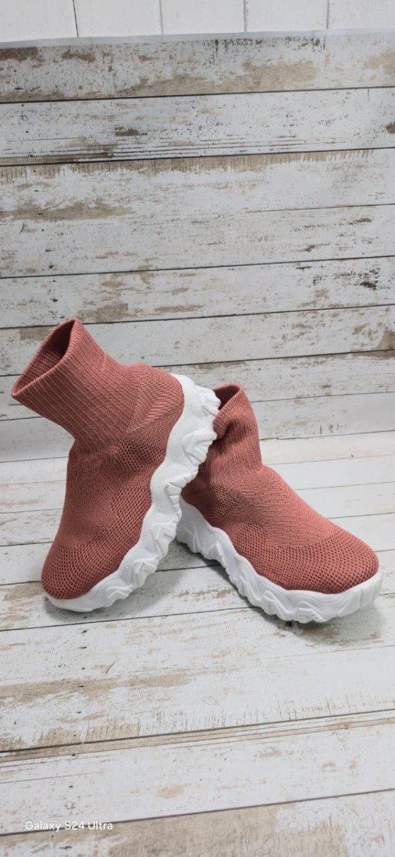 Producto - zapatilla botita alta tejida rosa del 36 al 40 - 1