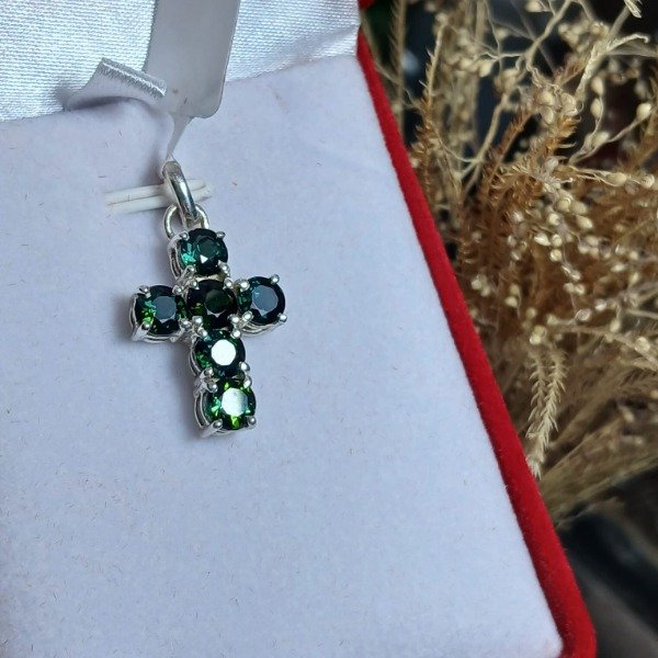 Producto - Dije Cruz Plata 925 - Turmalina Verde Natural - Pieza Única Artesanal - 0