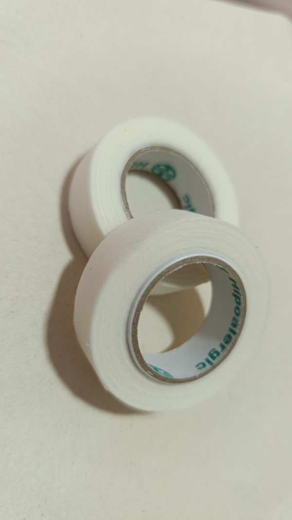 Producto - CINTA HIPOALERGENICA - MICROPORE 3M - 0