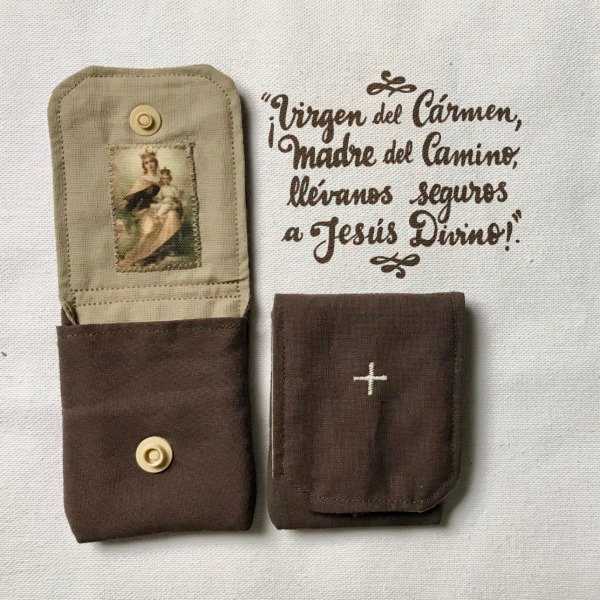 Producto - Oratorio simple con bolsillo de Ntra. Sra. Del Carmen