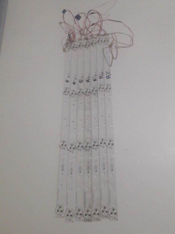 Producto - JUEGO TIRAS LED Tv Hisense Hle4317rtf