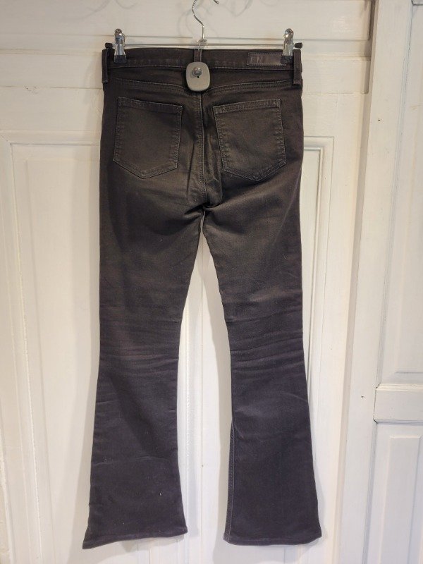 Producto - Jean ETIQUETA NEGRA negro oxford-Talle 27- PRECIO: 63x - 3