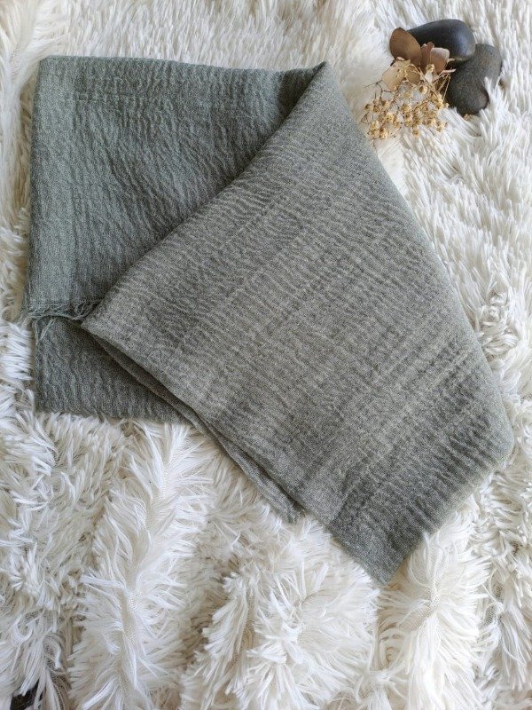 Producto - PLT03 Pañuelo Liso Texturado Verde Seco