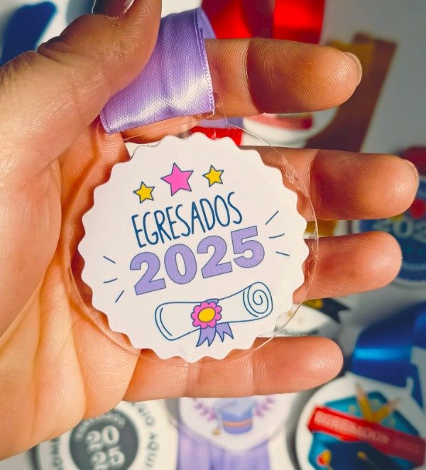 Producto - MEDALLA PERSONALIZADA "Egresados 2025"