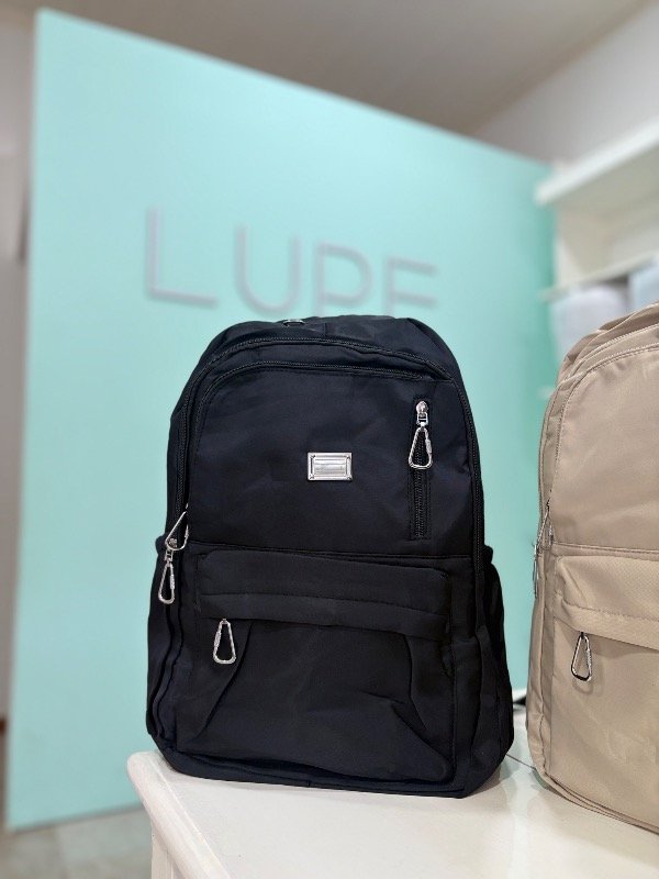 Producto - MOCHILA IMPERMEABLE GRANDE NEGRO
