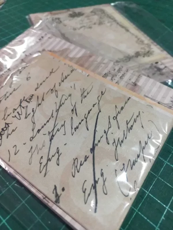 Producto - Set de papeleria manuscritos antiguos x 30