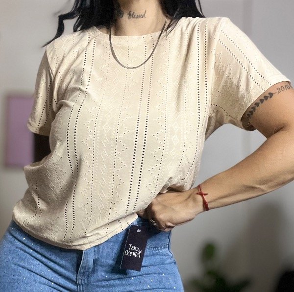 Producto - REMERA BRODERI