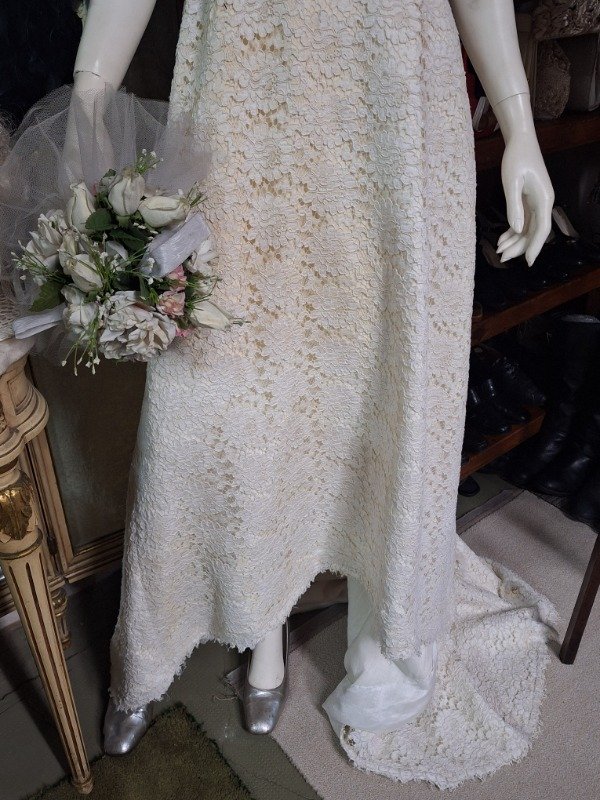 Producto - Vestido de Novia de Guipiur con cola - 4