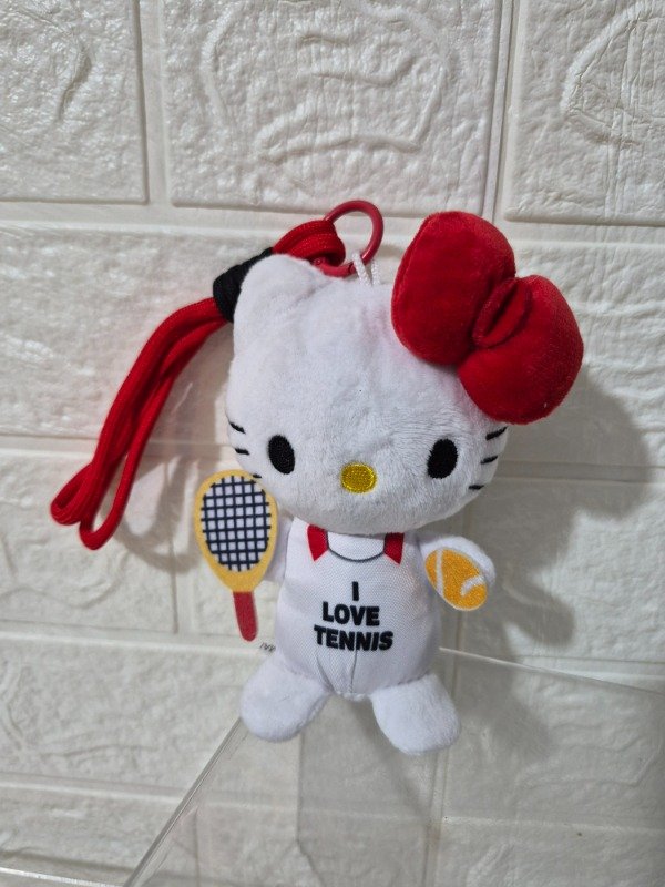 Producto - Llavero Peluche Hello Kitty tenis blanca con moños 14 cm