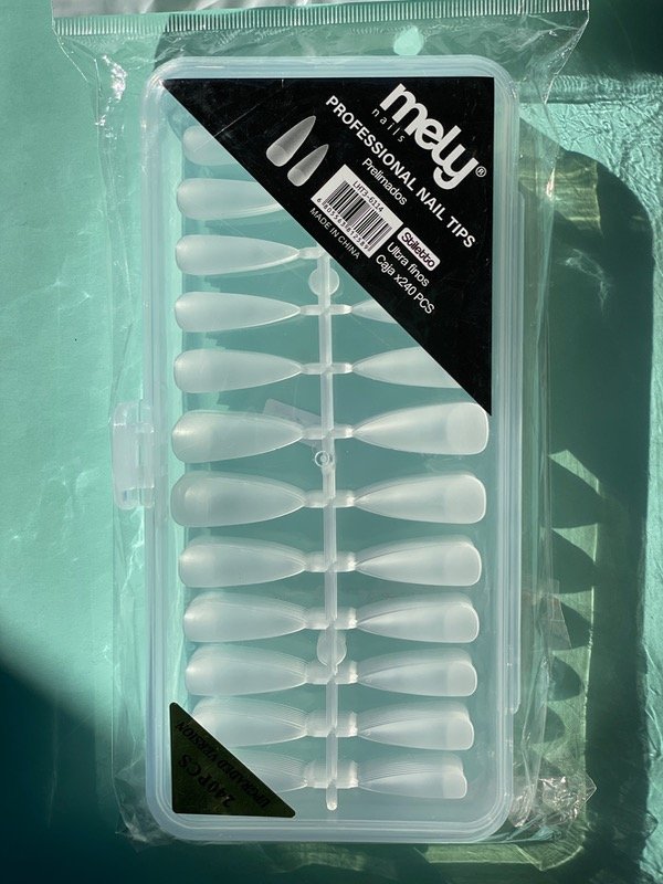 Producto - Tips para uñas Mely 240u STILETTO