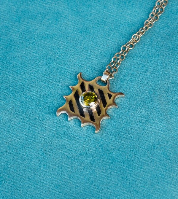 Producto - Collar bug