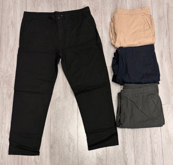 Pantalón hombre chino de calidad con corte clásico especial