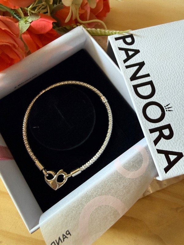 Producto - Brazalete cadena de serpiente Pandora Moments