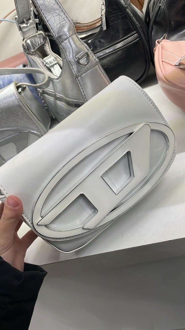 Producto - BAG DIESEL - BLANCO OUTLET