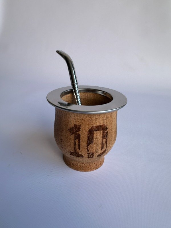 Producto - Mate camionero de algarrobo - Messi - 1