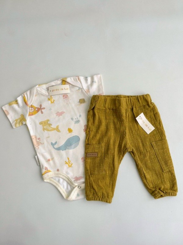 Producto - BOX BODY Y PANTALÓN 6 A 9 MESES